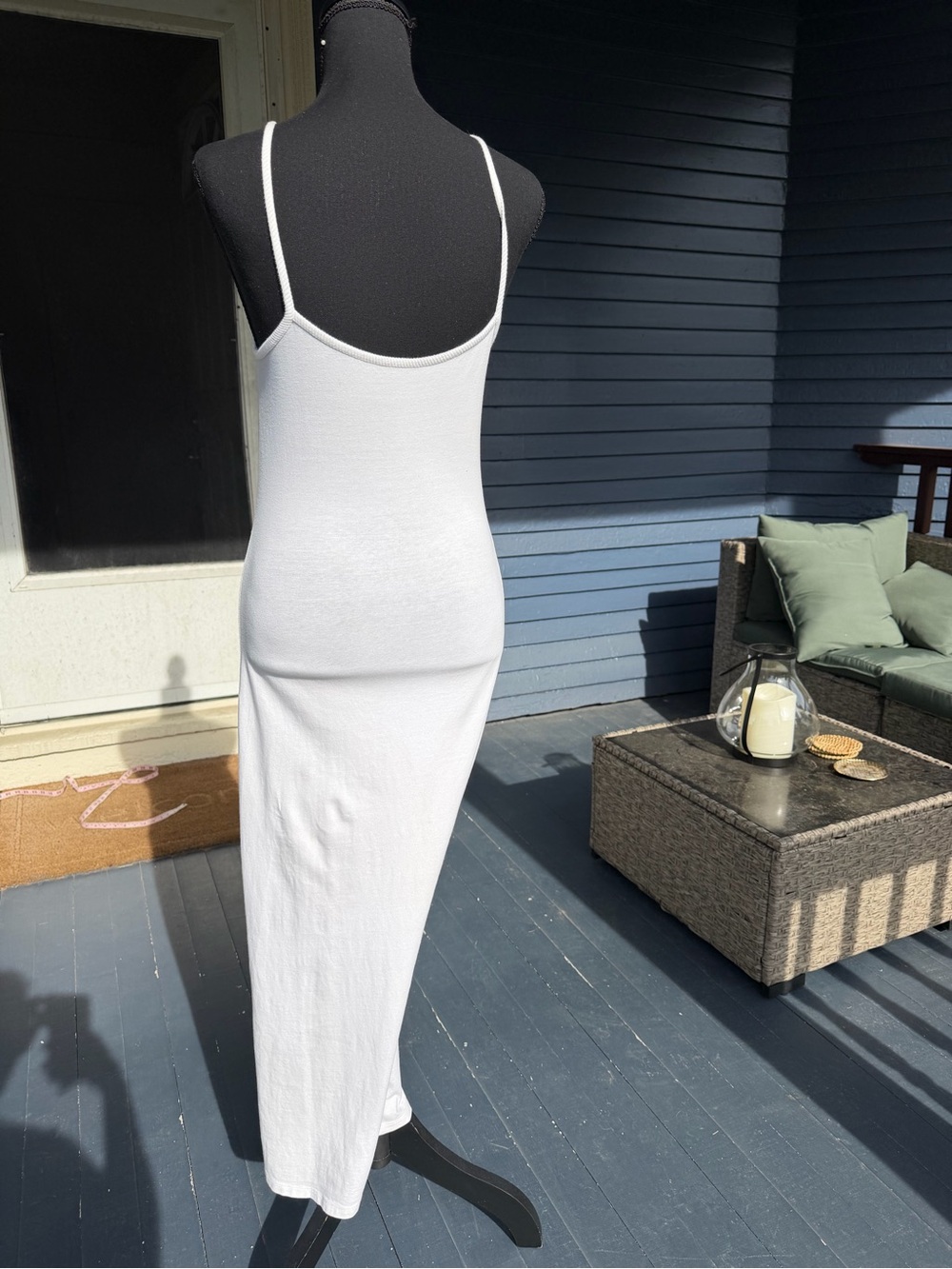 White Graphic Slip Dress with Sunburst Motif - Picture 5 of 5